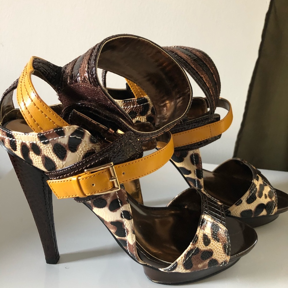 Sexy Stylish Platform Leopard Heels